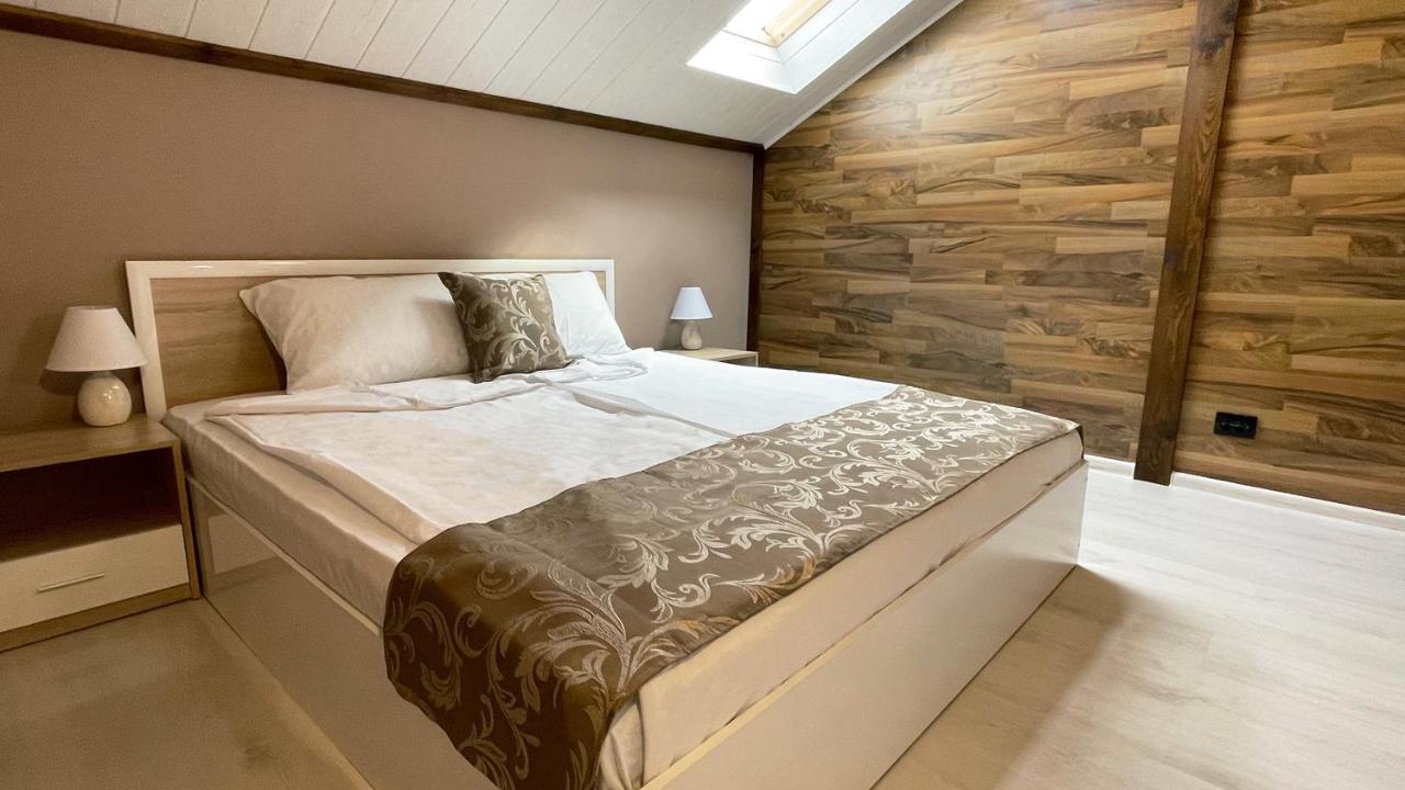 Апартхотел Конниците Aparthotel Veliko Tarnovo Ngoại thất bức ảnh